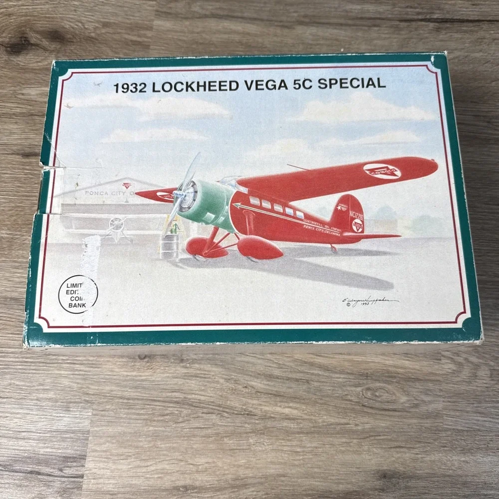 1932 Lockheed Vega 5C Special Conoco Diecast Plane Coin‎ Bank Limited Edition #8